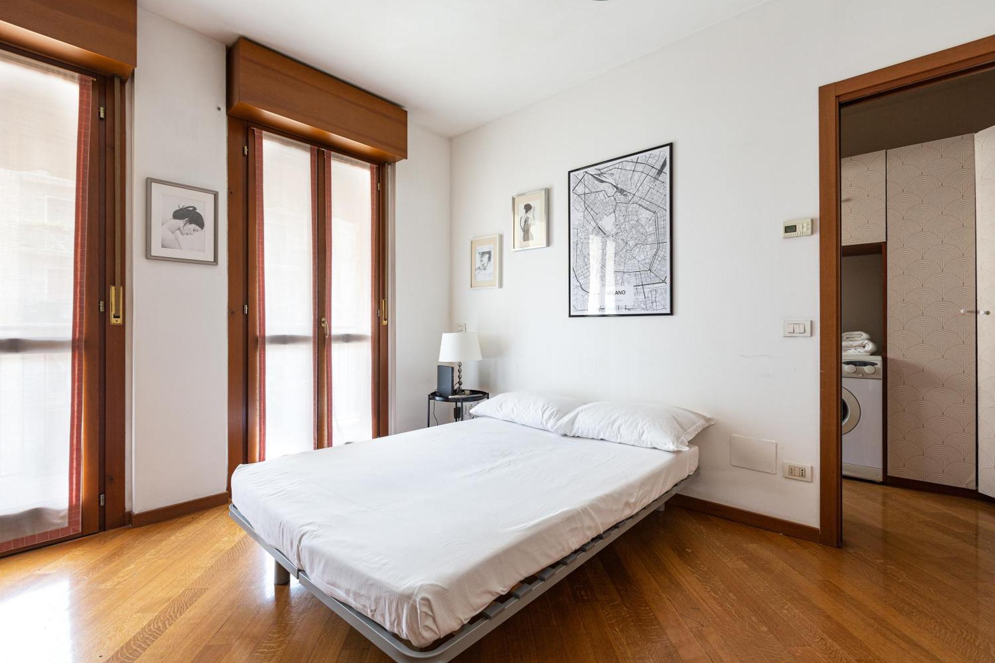 Cosy Studio With Balcony & Private Garage Milánó Kültér fotó